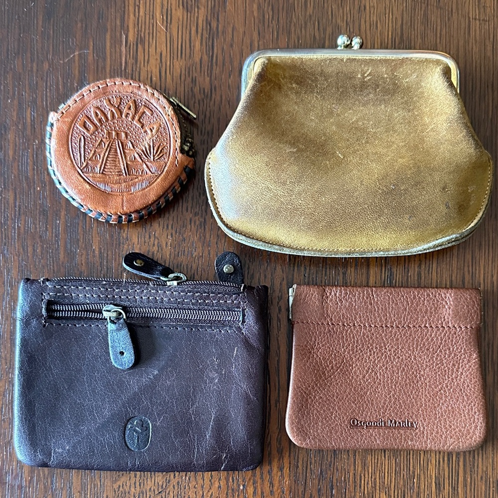 Bundle of 4 leather wee coin holders & wallets.